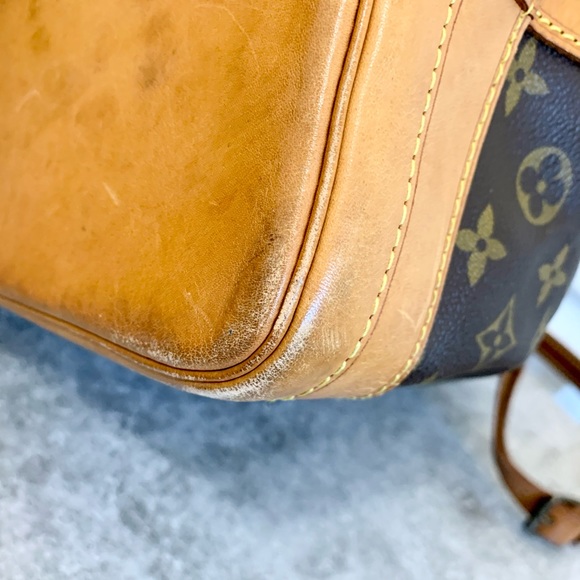 Authentic Louis Vuitton Neo petit GM - Picture 9 of 14